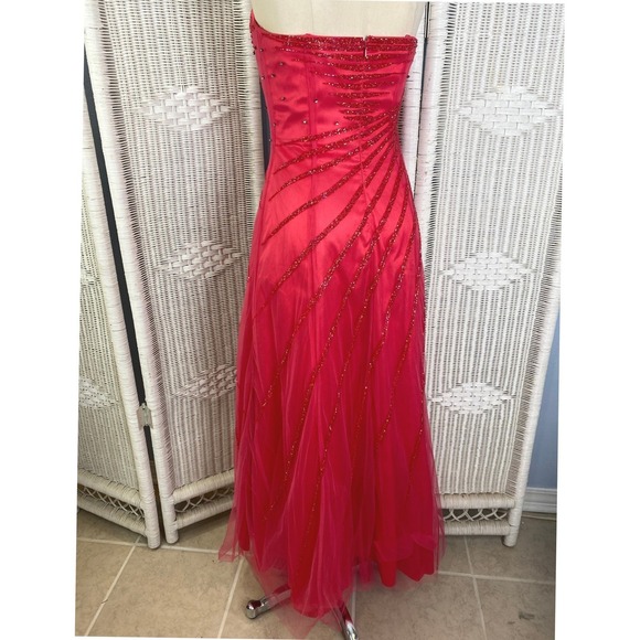Caché Raspberry Pink Strapless Dress Rhinestone Gown Formal Prom M - Picture 2 of 14